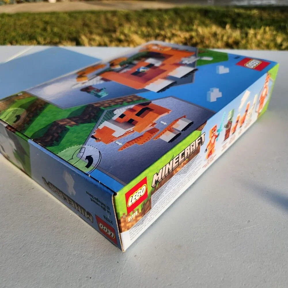 NEW LEGO MINECRAFT Fox Lodge House 21178 Drowned Zombie You will receive: (1) LE